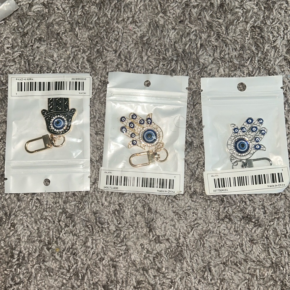Evil eye keychain